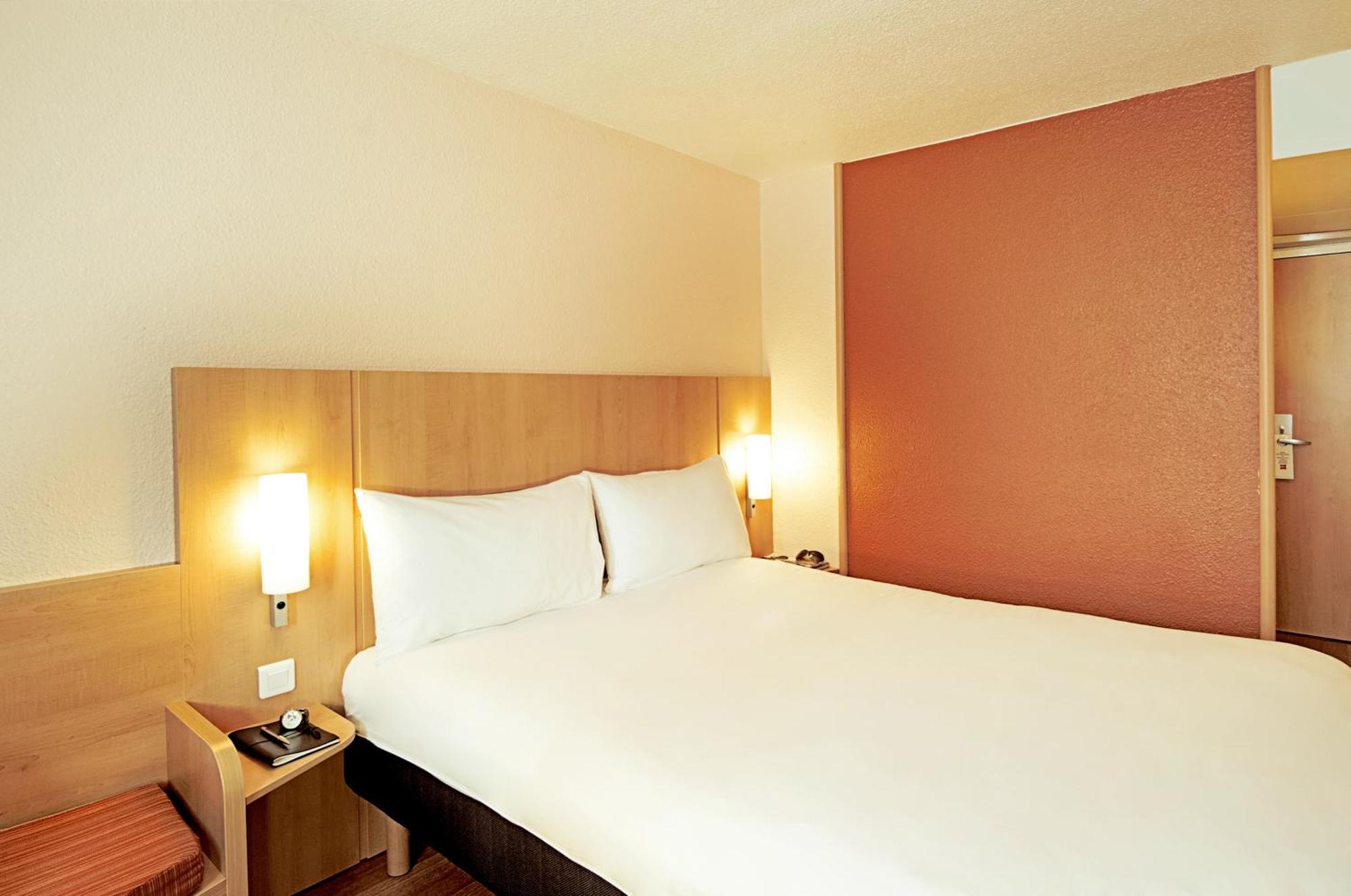 Hotel ibis Poitiers Sud Zimmer foto